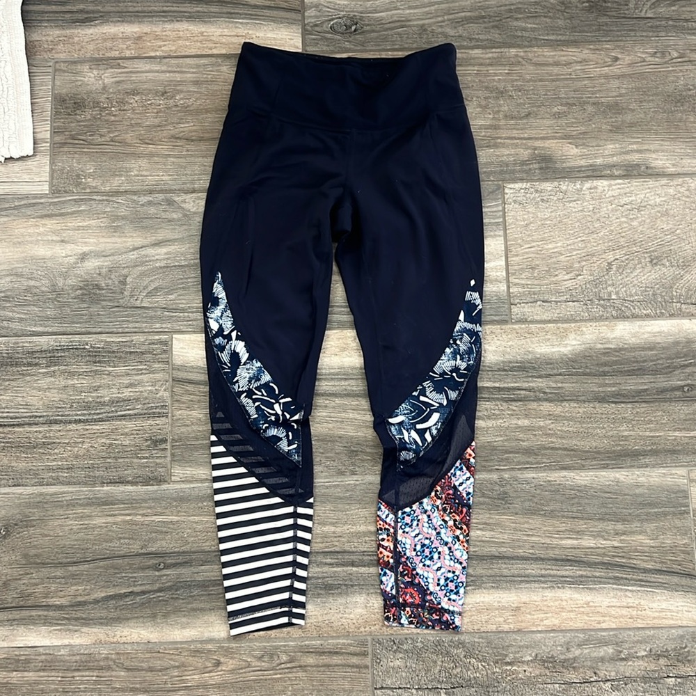 Athleta leggings, size small